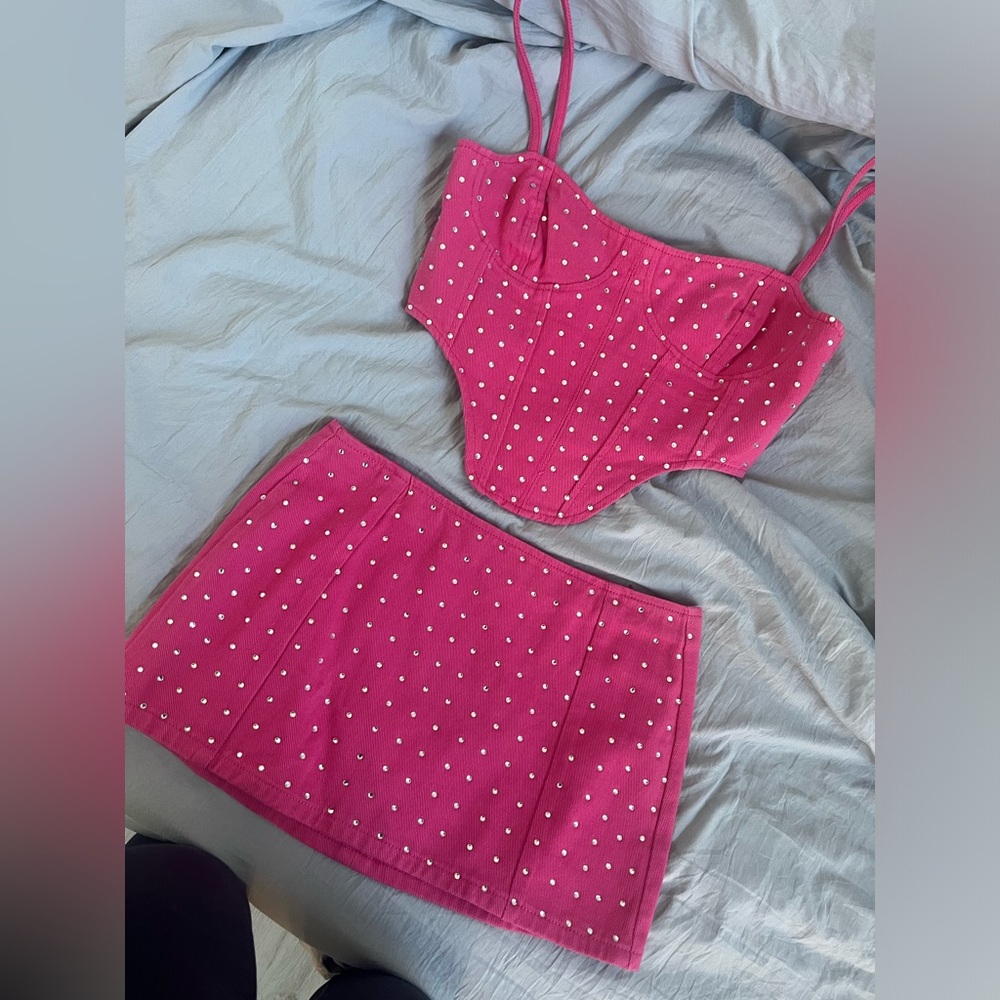 Two piece skirt set